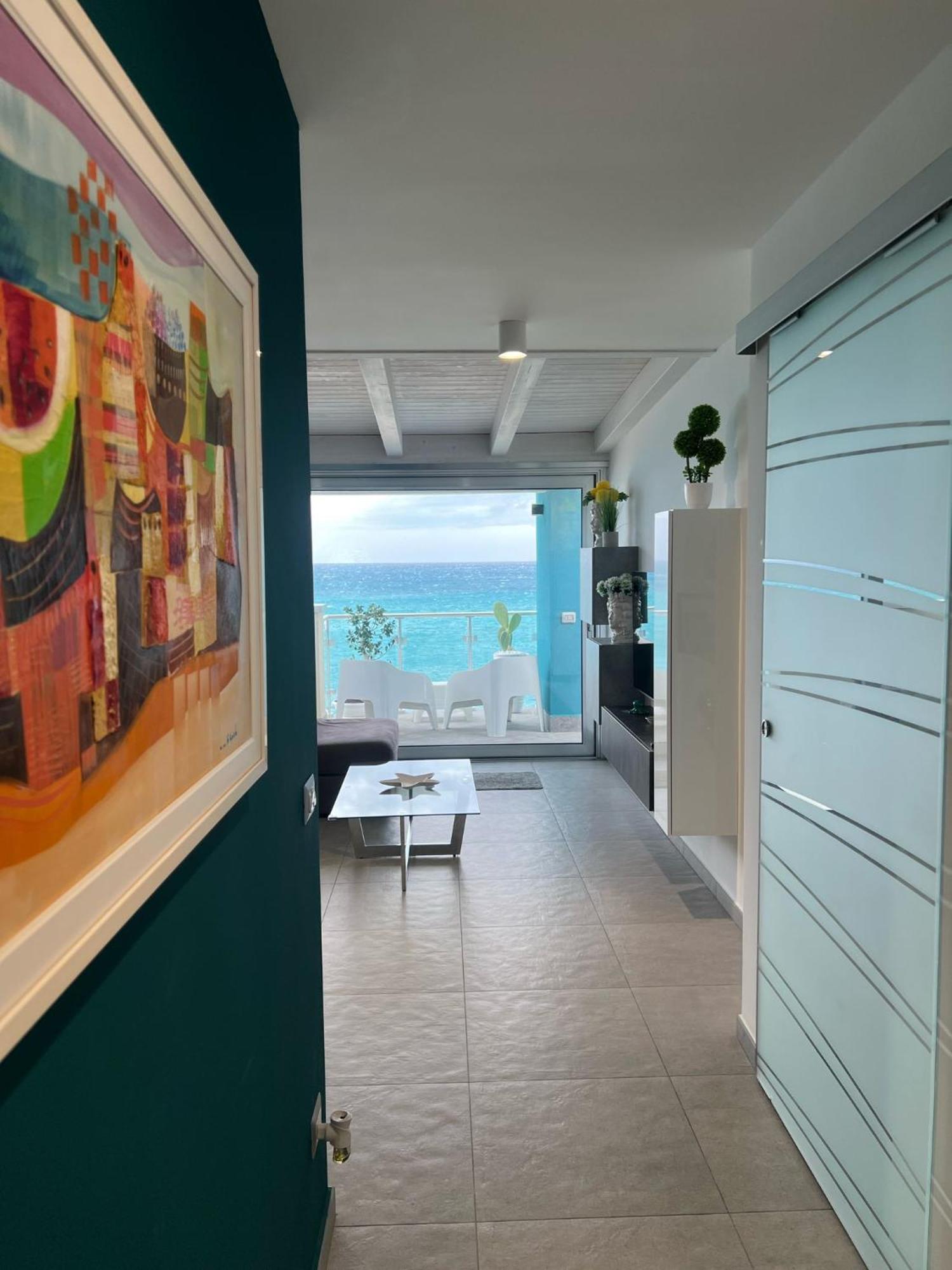 "I Mori Luxory Apartments" - Attico Mansardato Con Incantevole Vista Mare ซานตากาตา ดี มิลลิเตลโล ภายนอก รูปภาพ